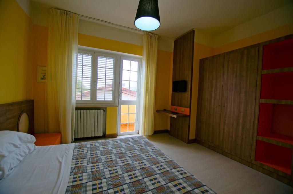Country-House Pecora Nera Guest House Mosciano SantʼAngelo Стая снимка